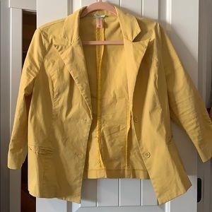 Yellow blazer